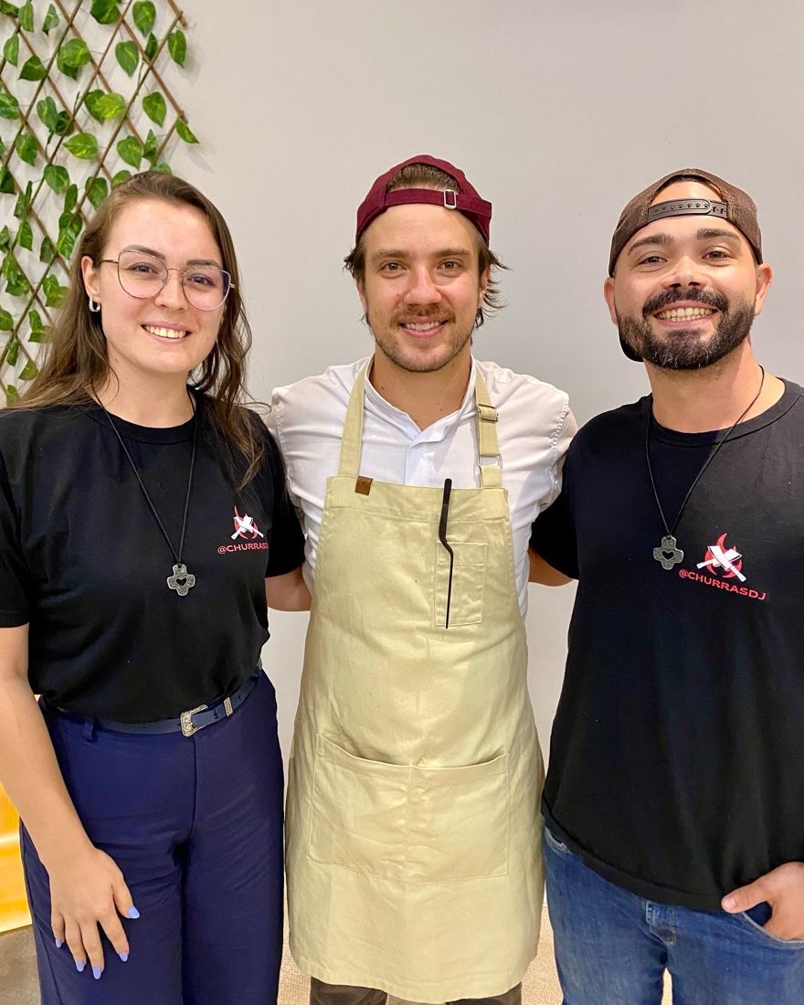 Weslei Vigolo com Vitor Bourguignon, Campeão do MasterChef A Revanche