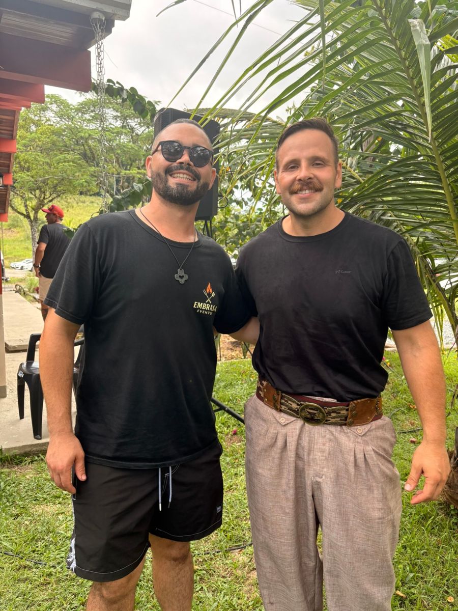 Weslei Vigolo com Tafarel Goelzer, embaixador do churrasco de Lagoa Vermelha
